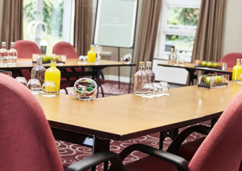 why-you-should-have-face-to-face-meetings.jpg