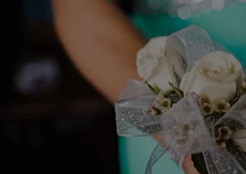 what-to-look-for-in-a-prom-venue.jpg