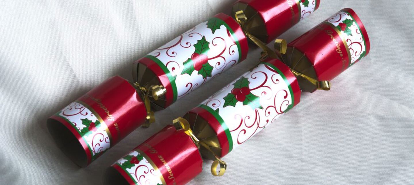 environmentally-friendly-christmas-crackers.jpg
