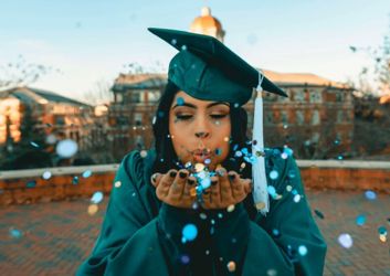 graduation-party-themes.jpg