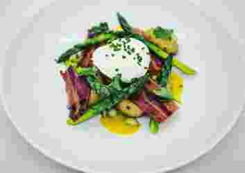 asparagus-seasonal-ingredient-for-may.jpg