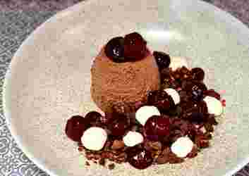 cherries-seasonal-ingredient-for-june.jpg