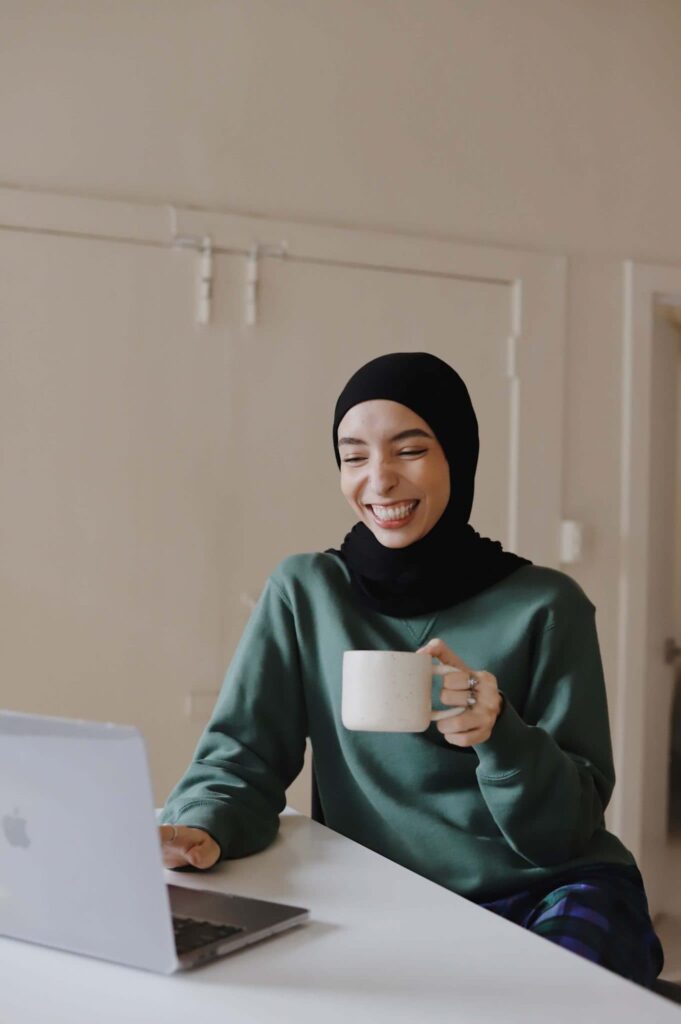 apprentice on laptop